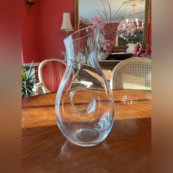 Bormioli Rocco Clear Glass 50oz. Carafe/Wine Decanter w artistic grip, Italy - Picture 4 of 14